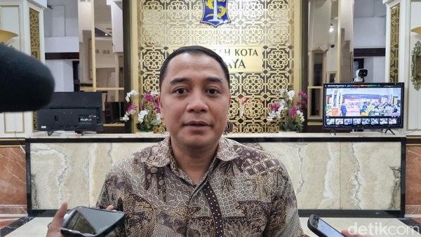 wali-kota-surabaya-eri-cahyadi_169